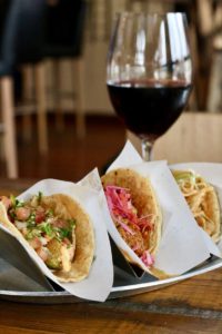 taco y vino restaurant review